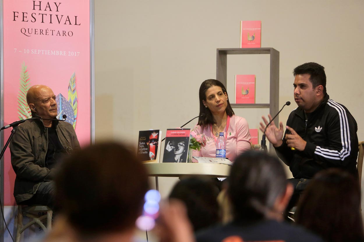 Hay Festival Querétaro conversación con Carlos Velazquez
