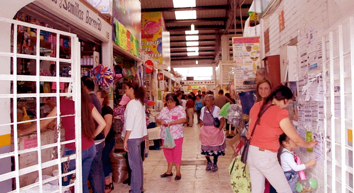Una de las entradas al mercado del Tepe